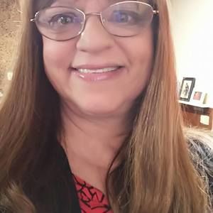 Meet your Posher, Traci